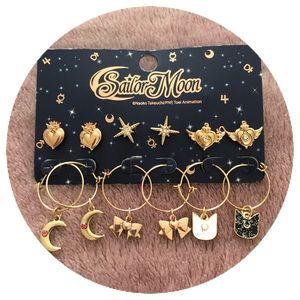 Sailor Moon Earrings Set